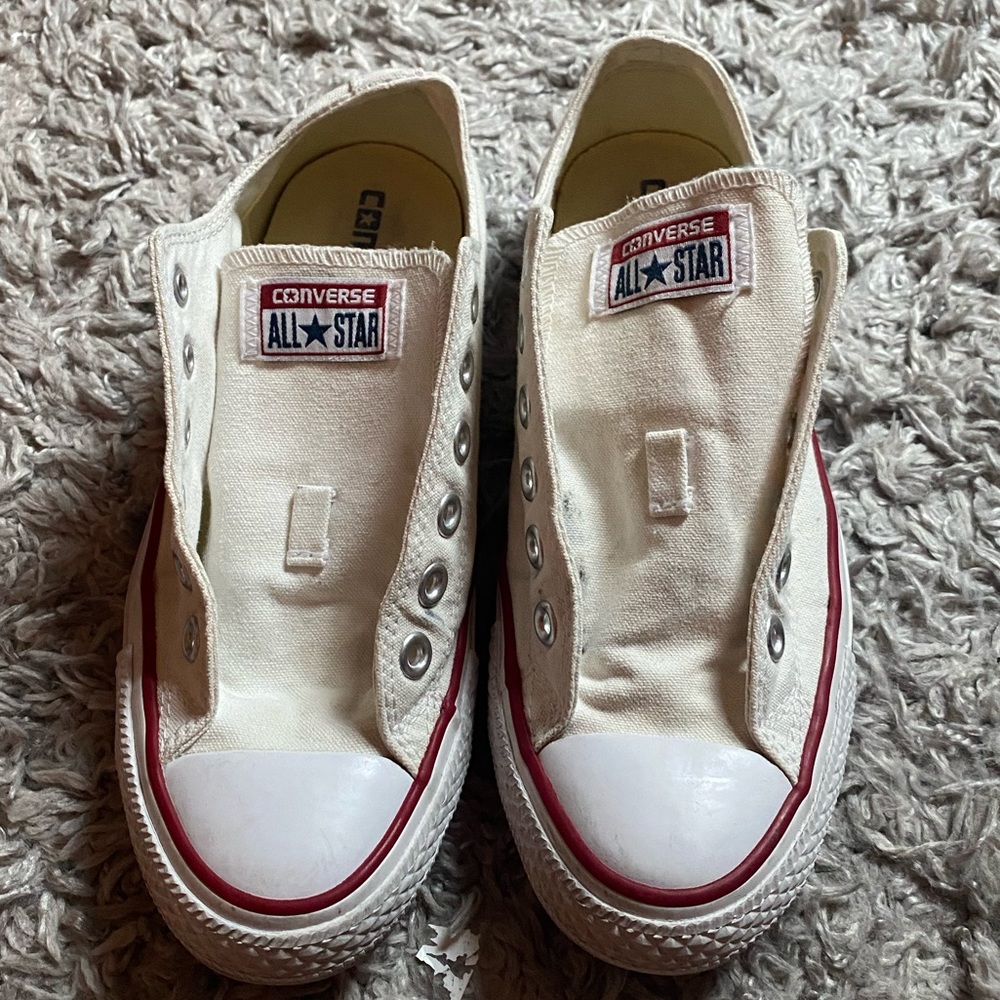 White Low converse